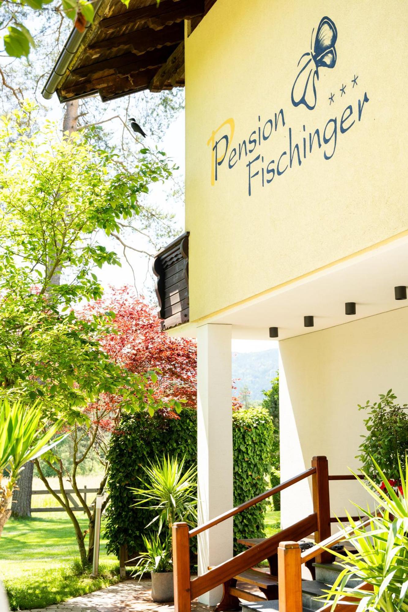 Pension Fischinger Feldkirchen in Kärnten Esterno foto